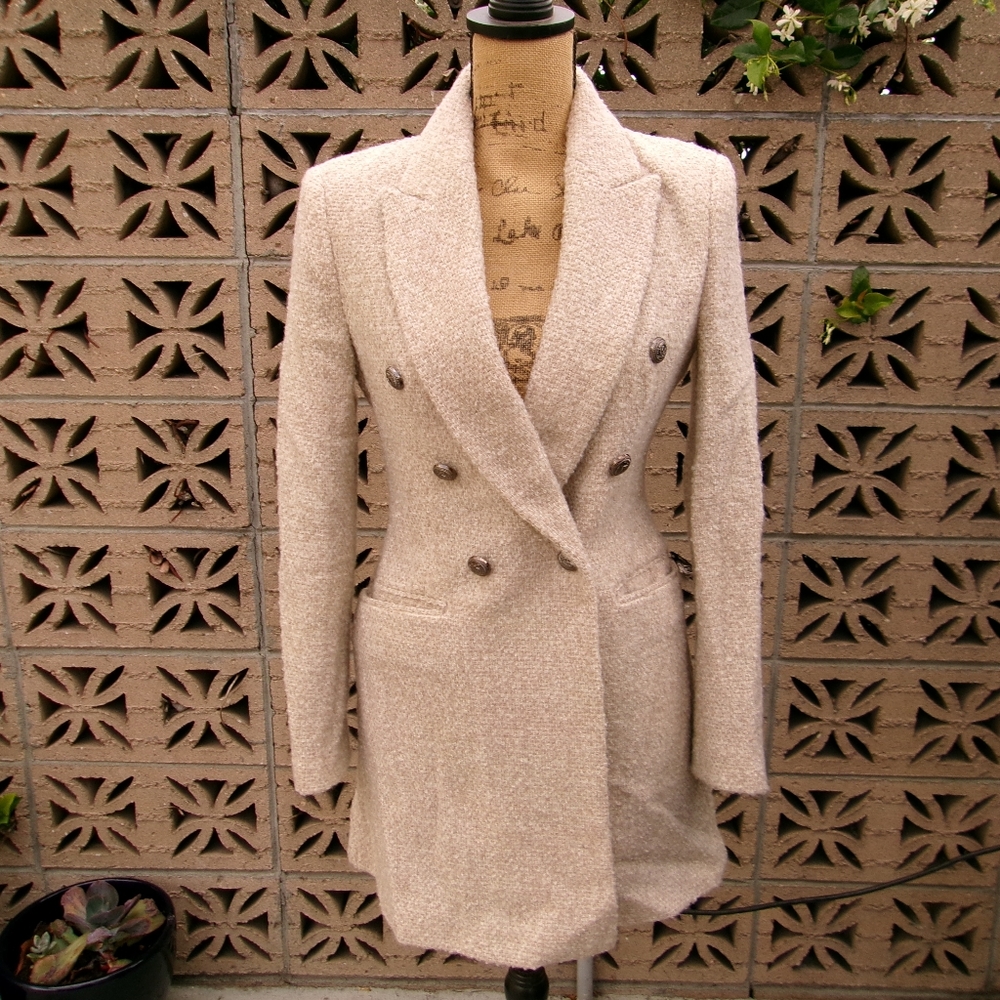 Zara Elegant Cream Double-Breasted Women's Coat